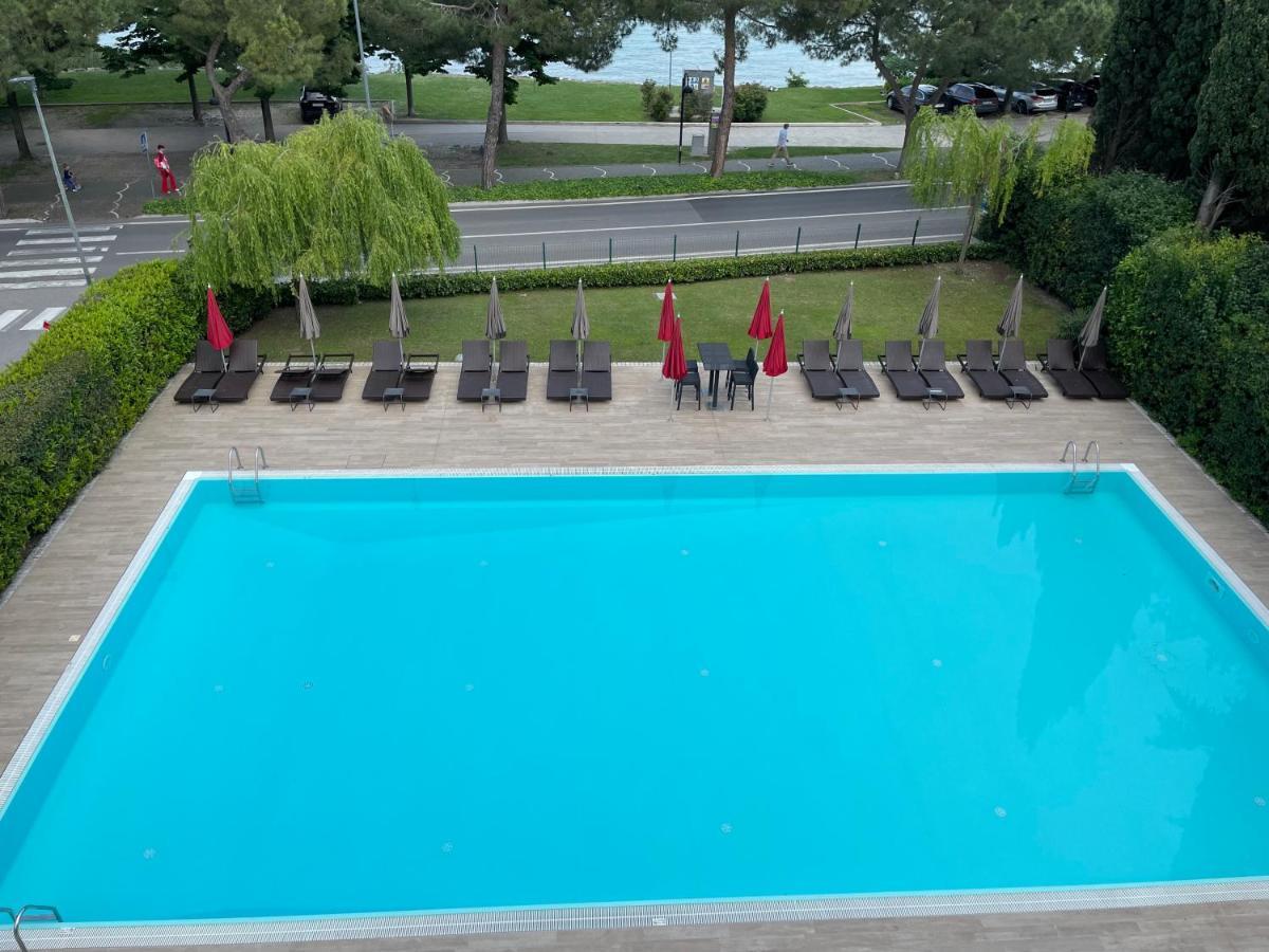 Residence Alexandra Stay Sirmione Exterior photo