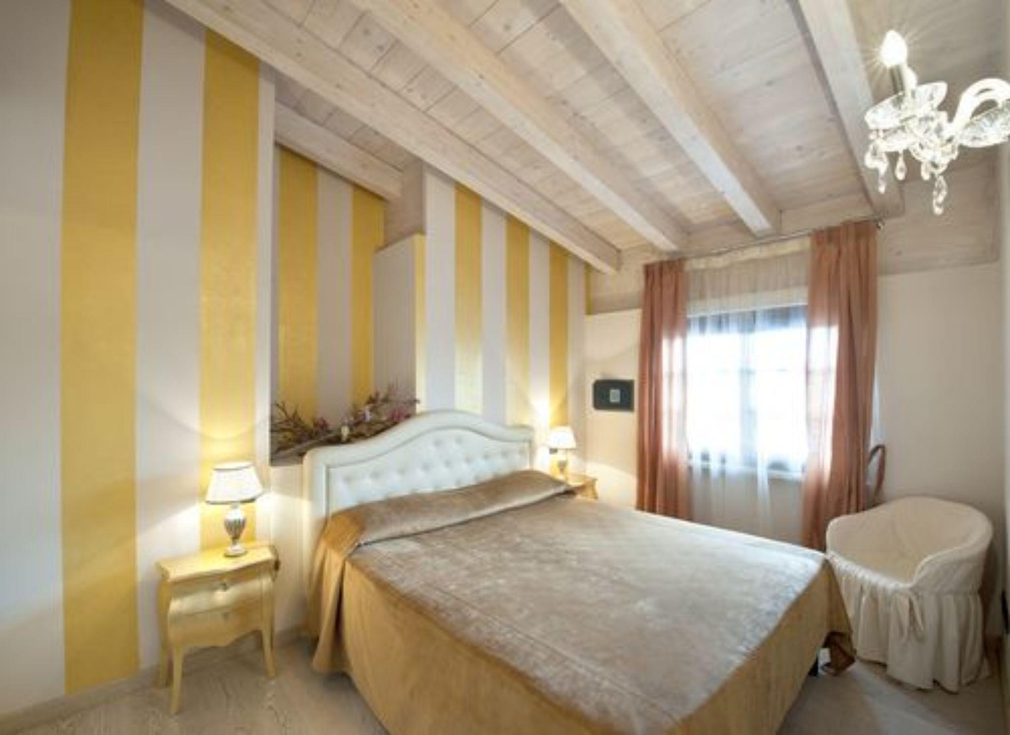 Residence Alexandra Stay Sirmione Exterior photo